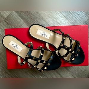 Brand New Valentino Rockstud Flat Slide Sandal